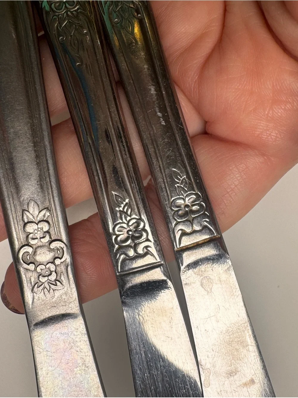 N/A set ornate